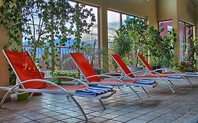 Holiday Inn Hotel & Suites Osoyoos By Ihg